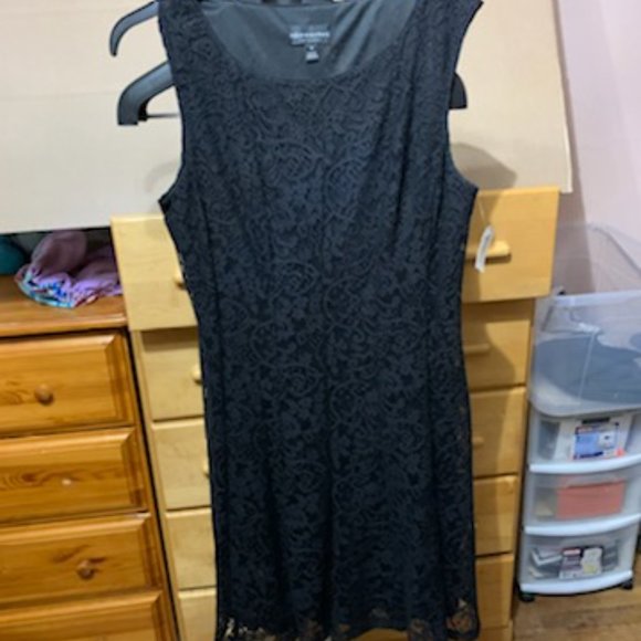 connected apparel Dresses & Skirts - Connected Apparel Black Lacey Tank Dress